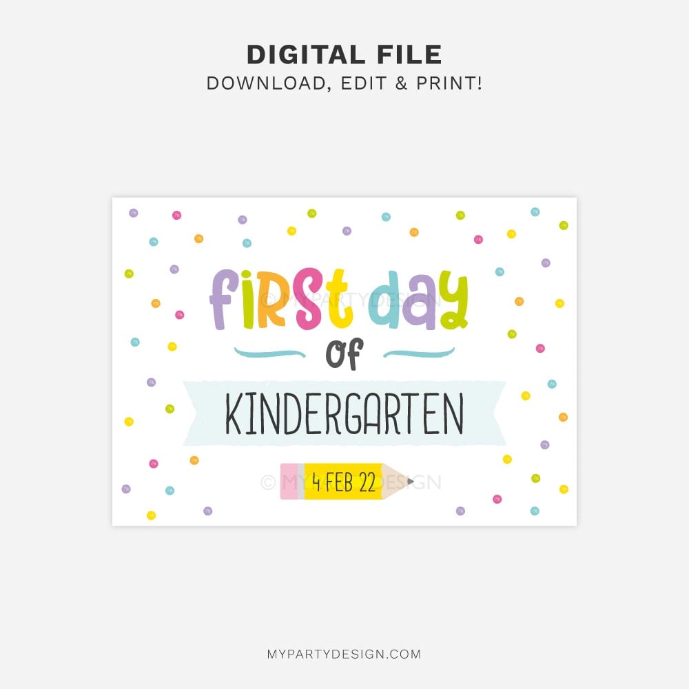 FIRST-DAY-OF-SCHOOL-SIGNS-BUNDLE-SPOTTY-WHITE-00B printable last day of school and last day of school sign in white for boys and girls