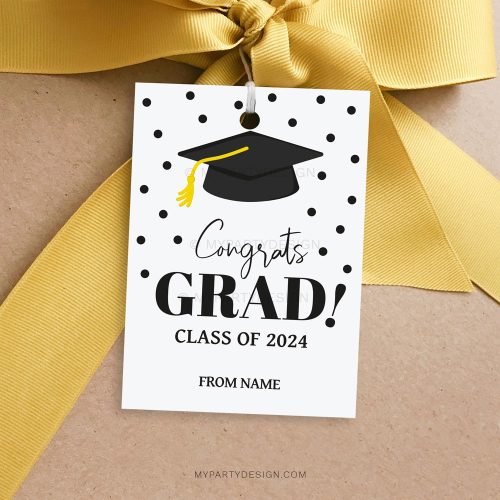 congrats grad tag in black and white color scheme